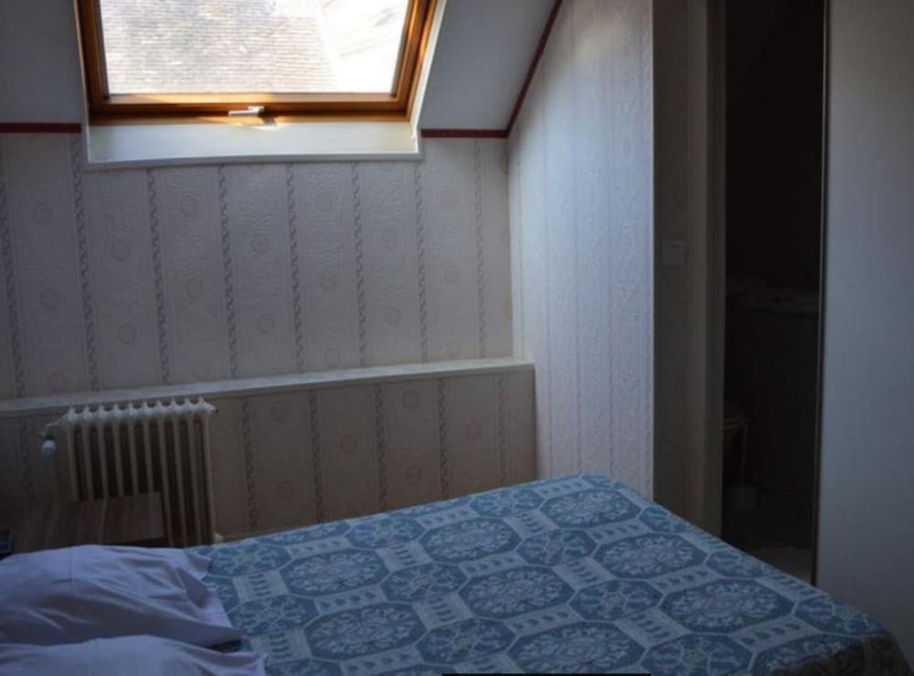 Basic Single Room photo 2