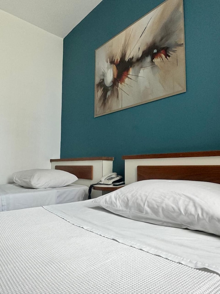 Basic Twin Room