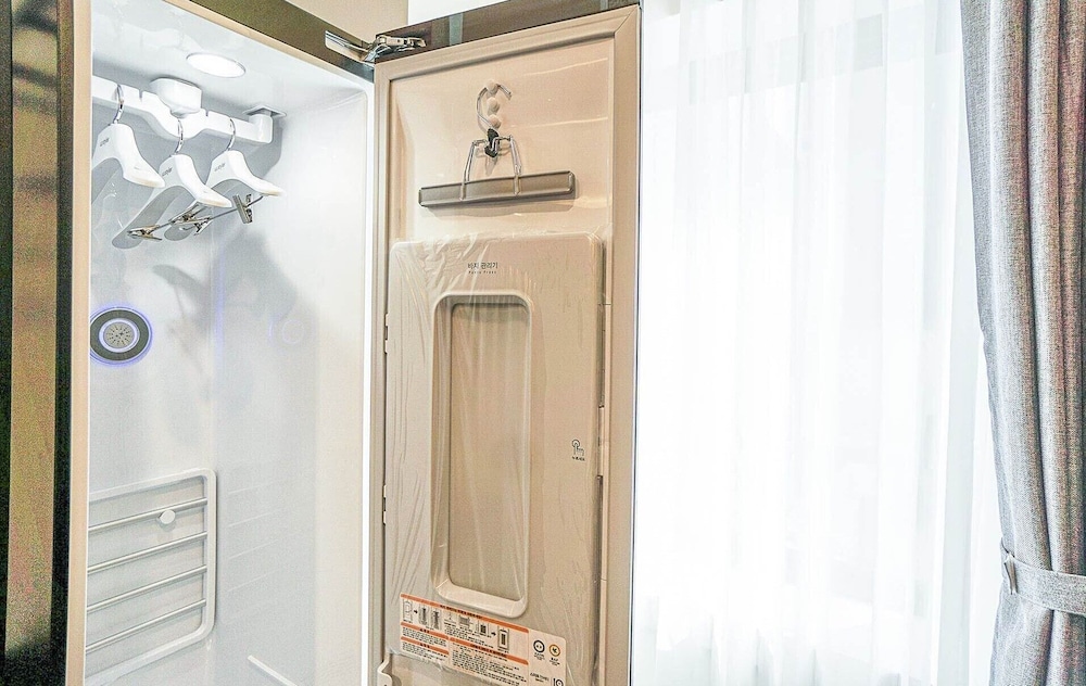 Deluxe Twin Room - Photo 10