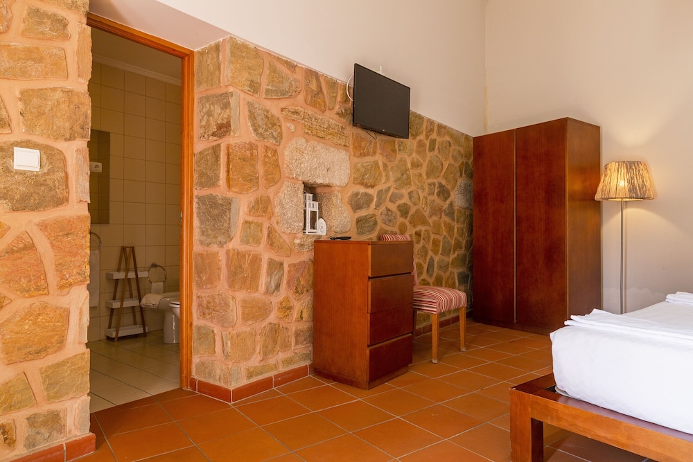 Family Double Room photo 3