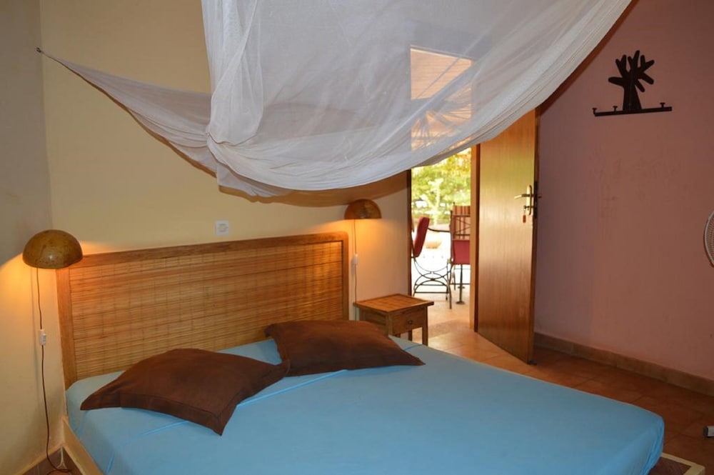 Bungalow, Multiple Beds
