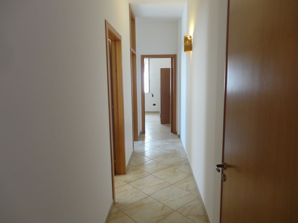 Apartment, 2 Bedrooms photo 3