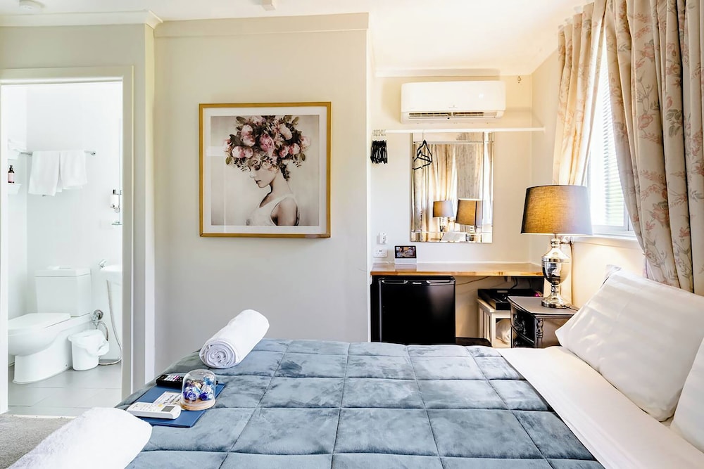 Economy Room photo 2