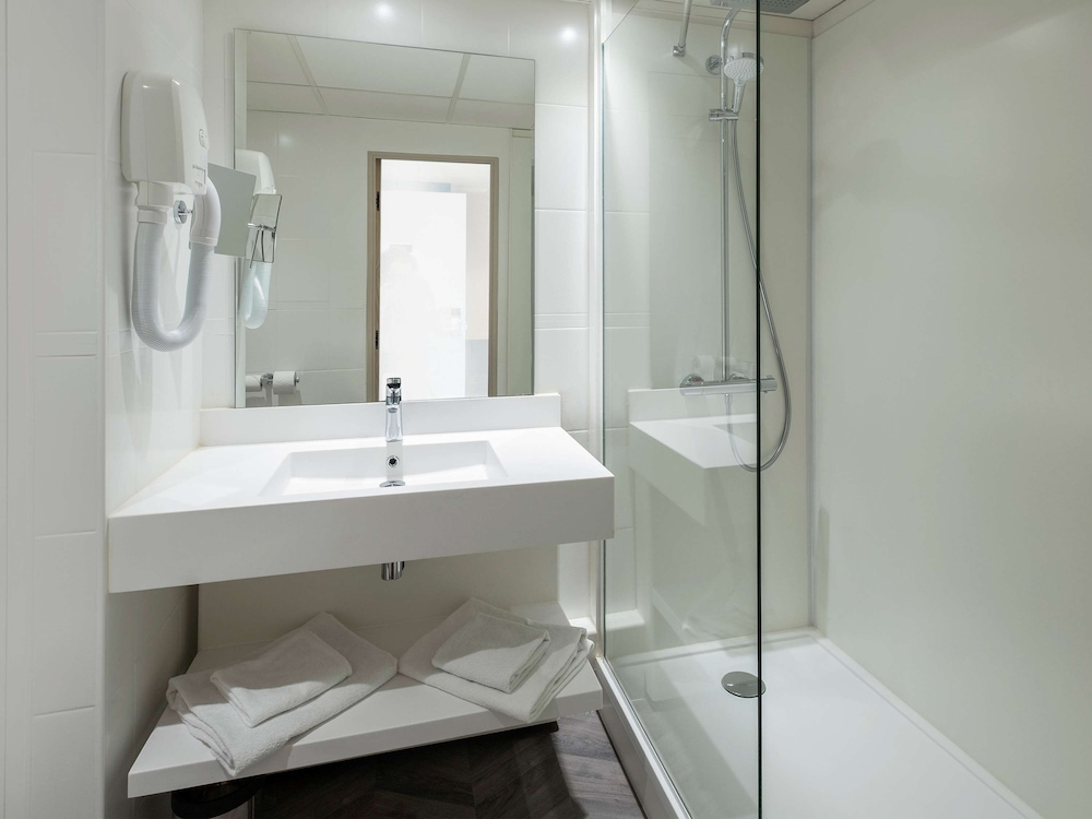 Privilege, Room, 1 Double Bed with Sofa bed - Photo 4