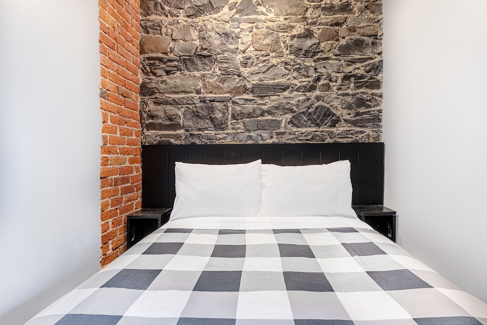 Economy Room, 1 Double Bed photo 3