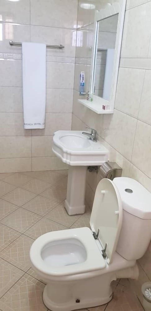 Deluxe Room, 1 King Bed, Non Smoking, City View