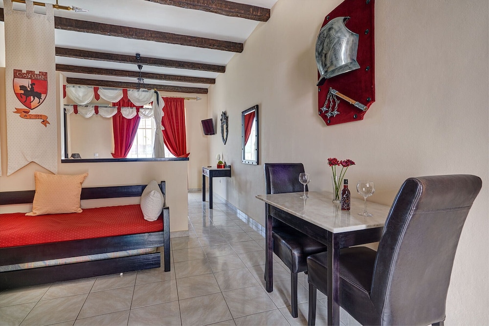 Suite (Adults Only) - Photo 21
