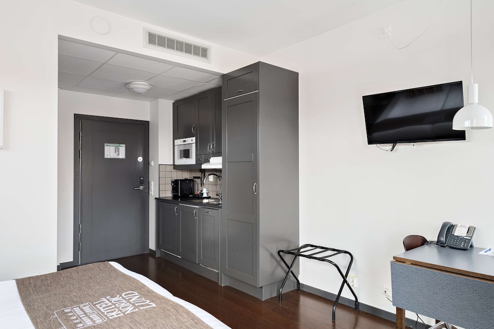 Superior Room, 2 Twin Beds, Non Smoking, Balcony
