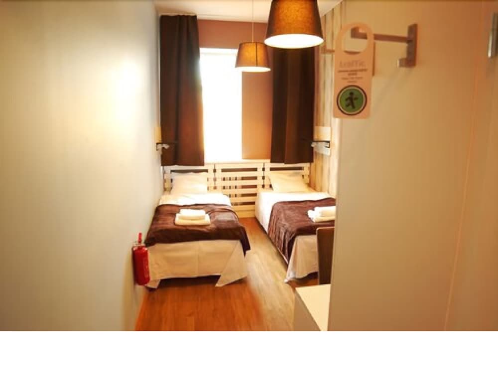 Room photo 2