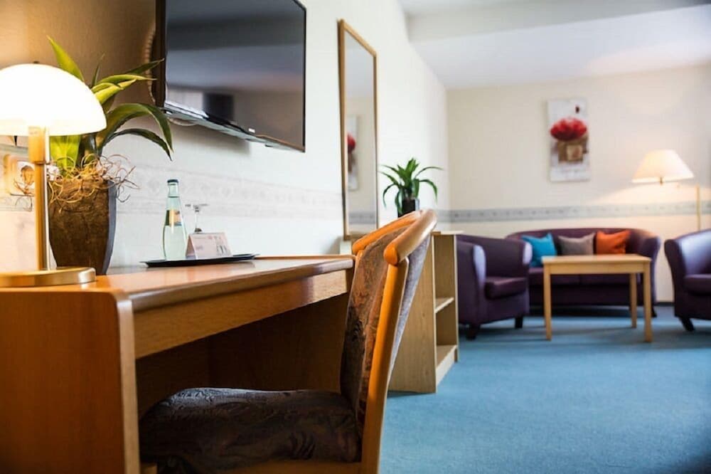 Double Room Single Use (First Class) photo 3
