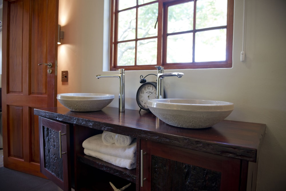 Superior Double or Twin Room - Photo 2