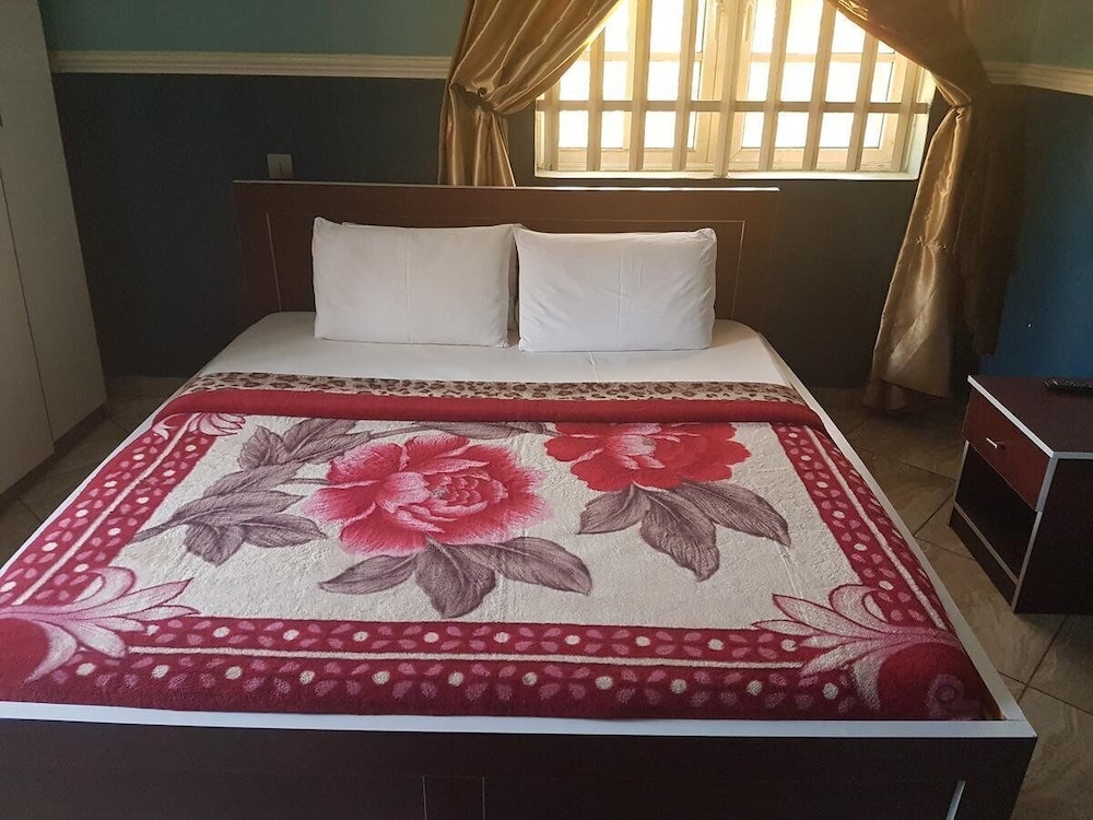 Standard Room photo 3