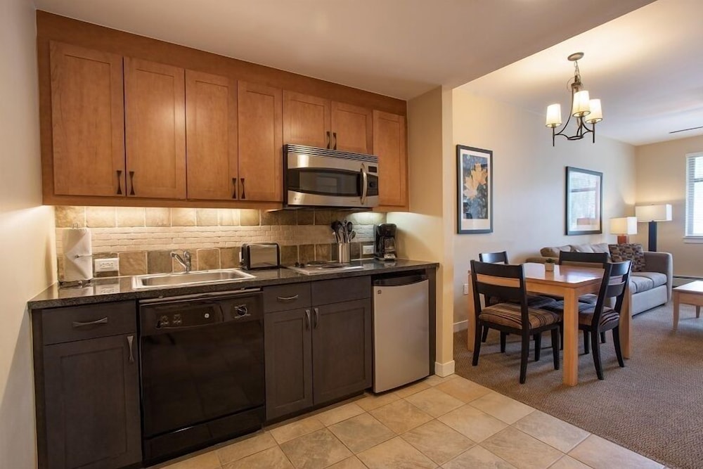 Room, 1 Bedroom, Kitchenette (Select) - Photo 3
