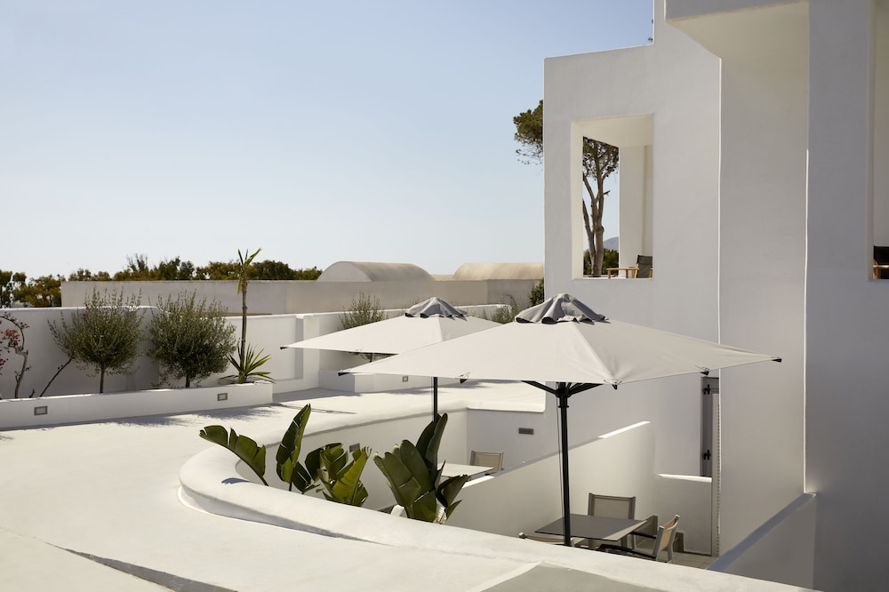 Basic Double Room, Balcony - Photo 19