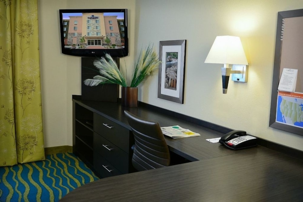 Suite, 1 Bedroom, Accessible Bathtub (1 Queen, Mobil Tub)