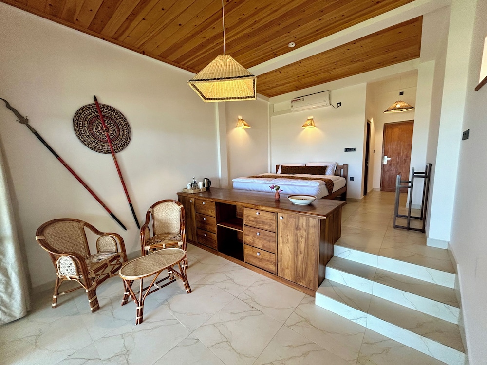 Deluxe Double Room, Patio, Sea View photo 3