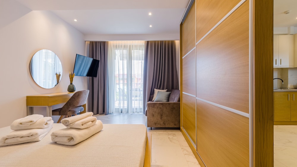 Premium Apartment, 2 Bedrooms photo 2