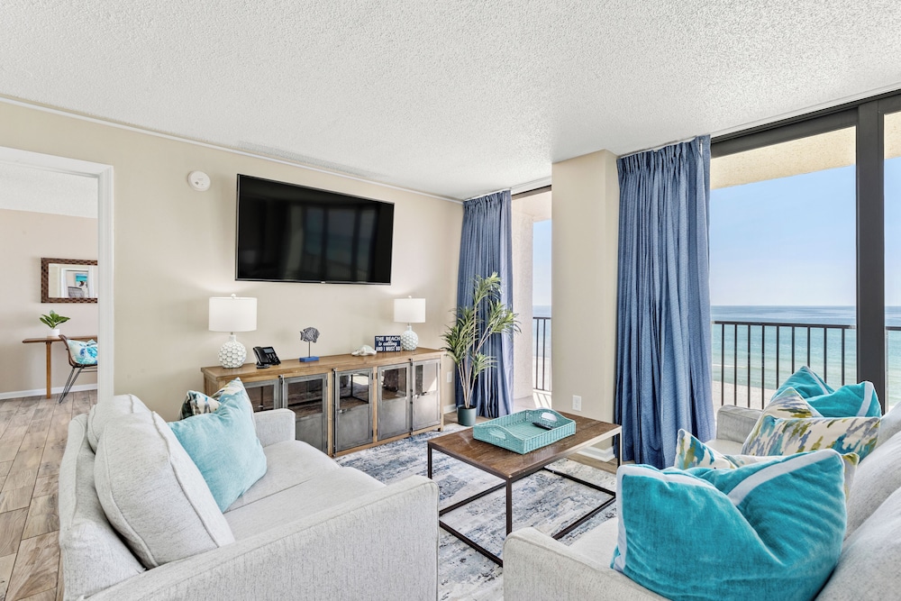"Lazy Days" - 2 Bedroom 2 Bath Beachfront Condo, photo 6