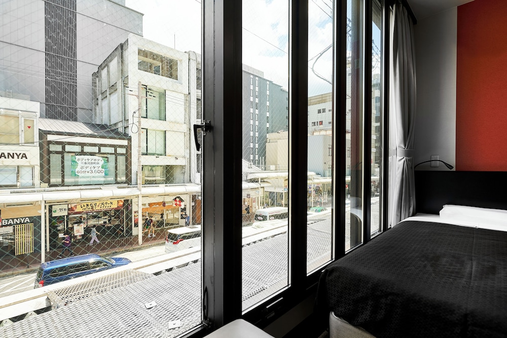 Deluxe Twin Room - Photo 2
