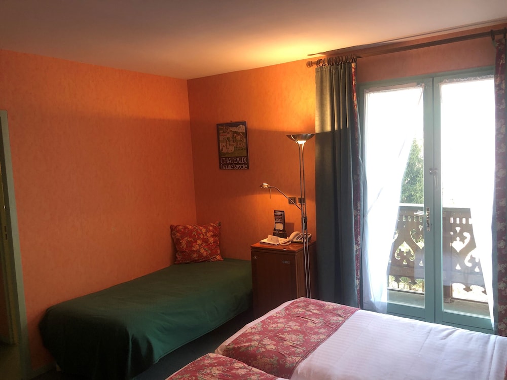Comfort Triple Room, 3 Twin Beds photo 2