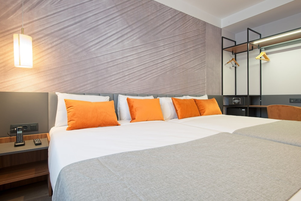 Family Quadruple Room