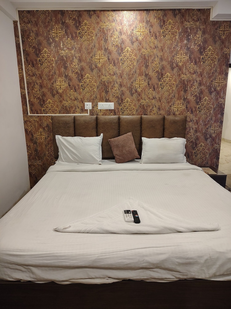 Comfort Double Room, City View photo 2