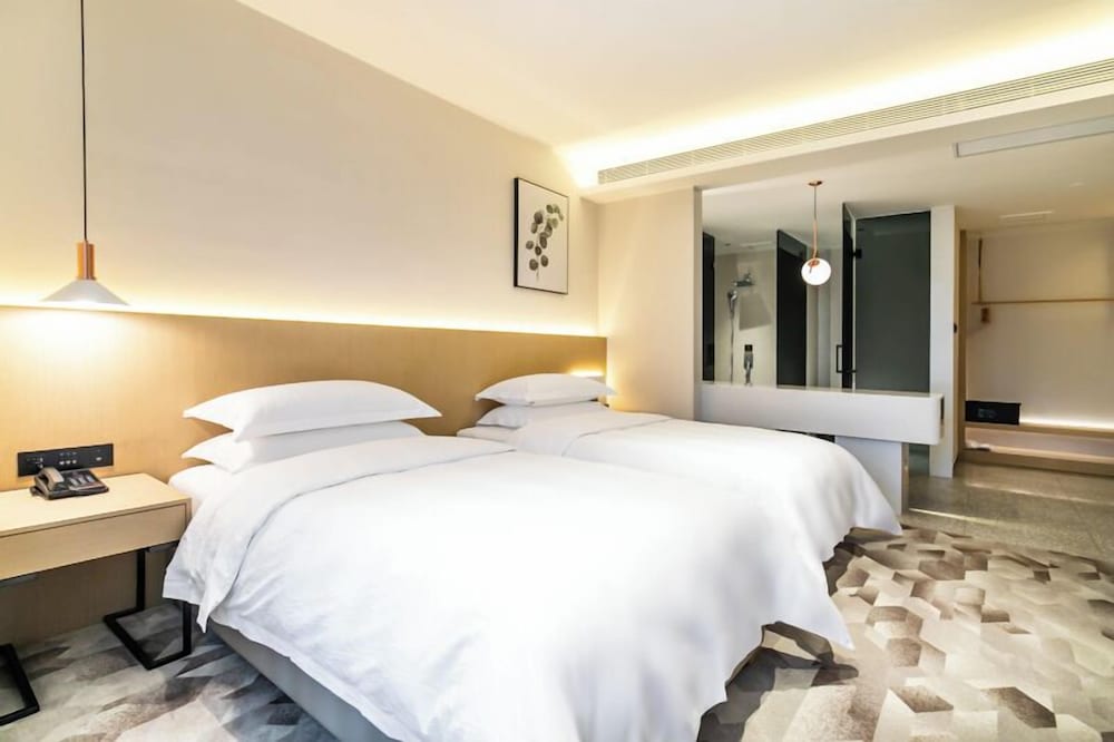Basic Twin Room
