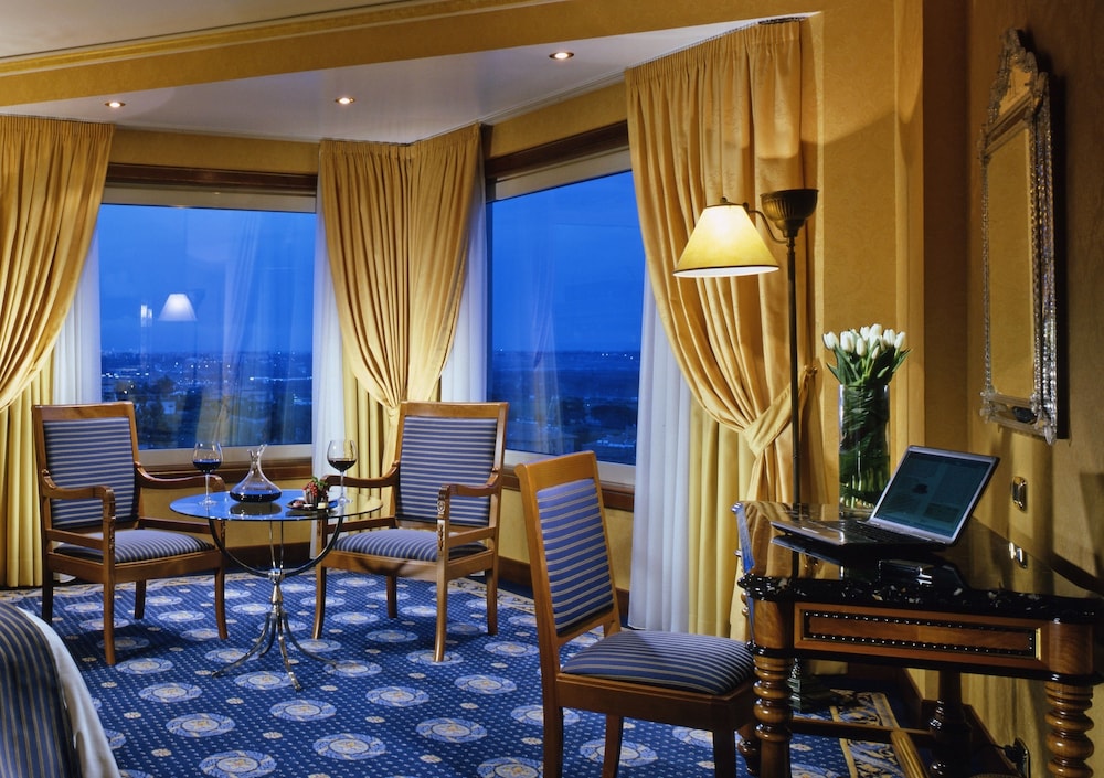 Executive Room, 1 King Bed