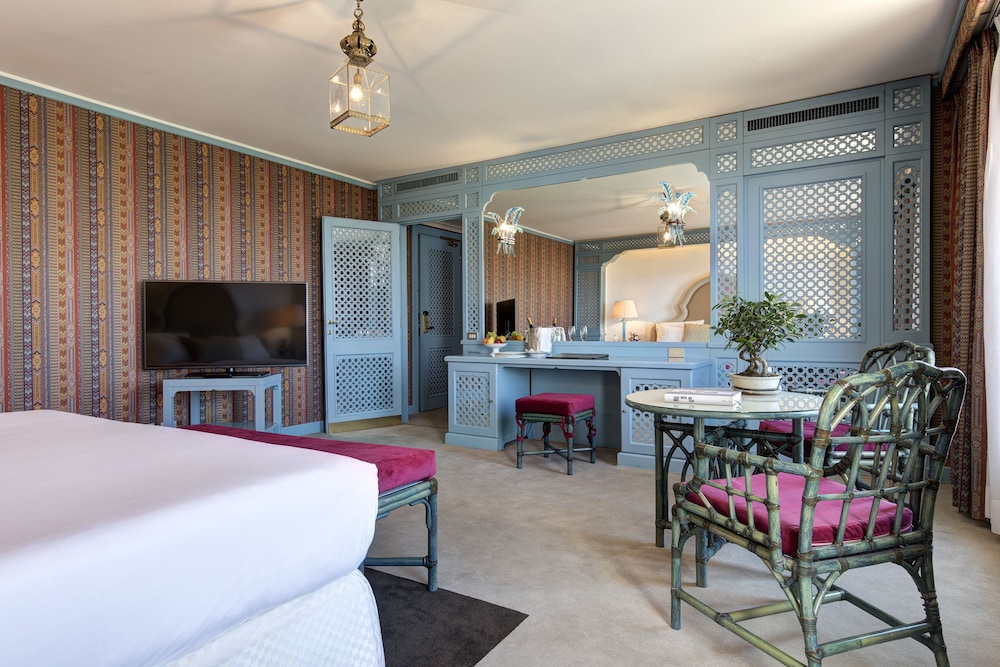 Deluxe Room, Sea View (Grand)