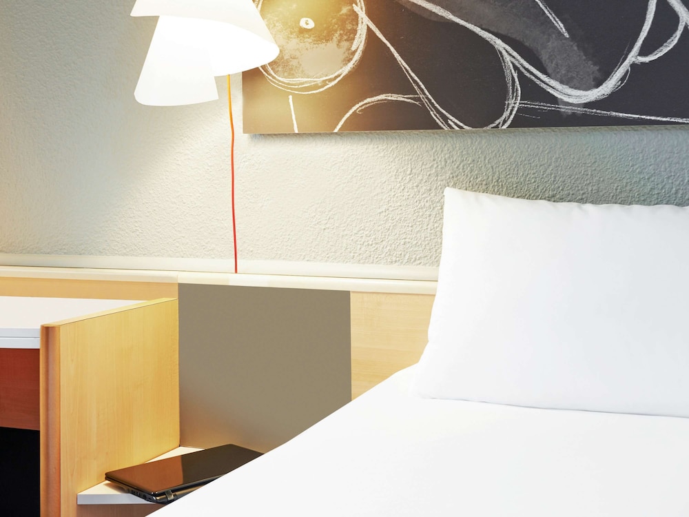 Standard Room, 1 Double Bed - Photo 3