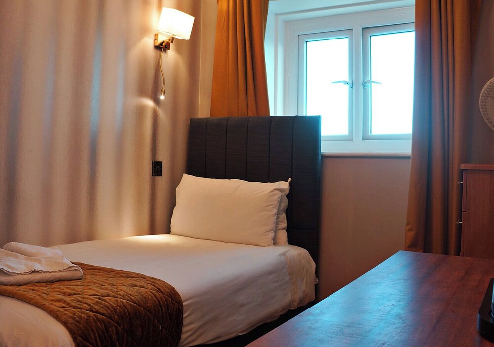 Standard Single Room, Sea View