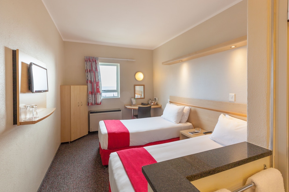 Deluxe Twin Room, Smoking