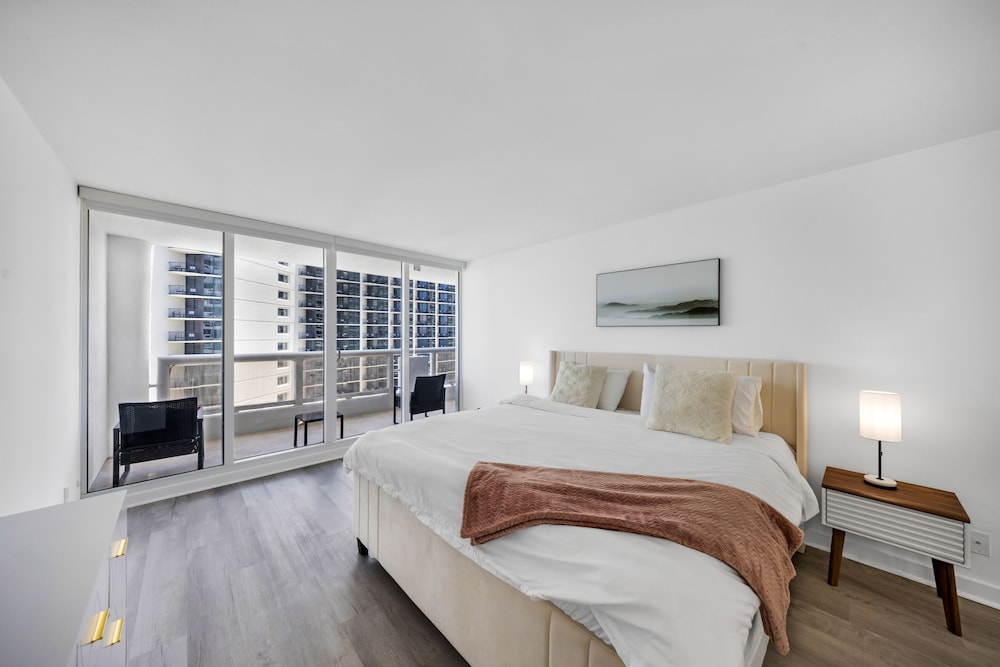 Deluxe Apartment, 2 Bedrooms, Bay View