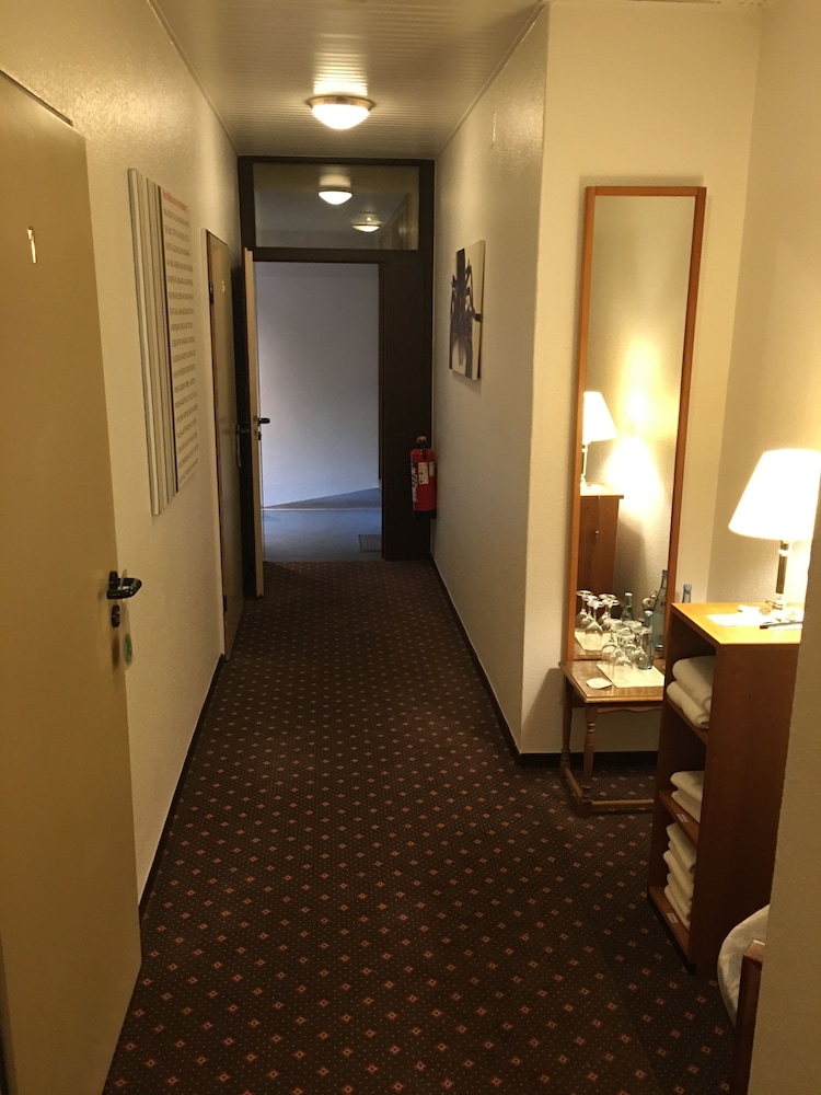 Double or Twin Room photo 3