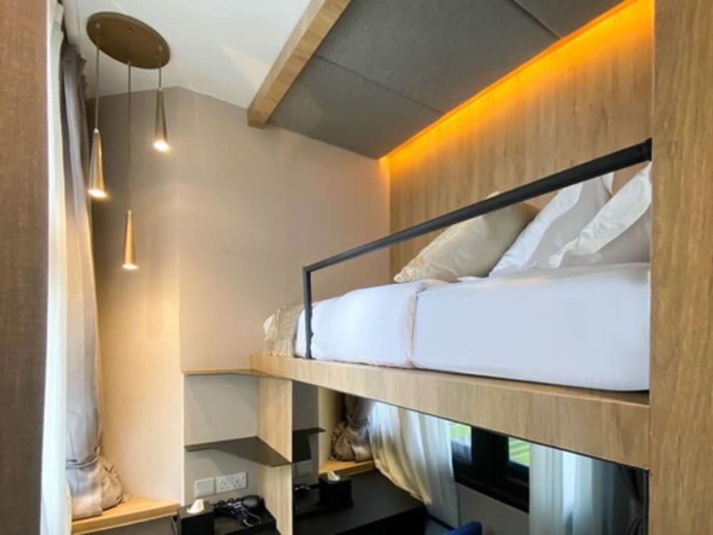 Cabin S, Window, Private Bathroom