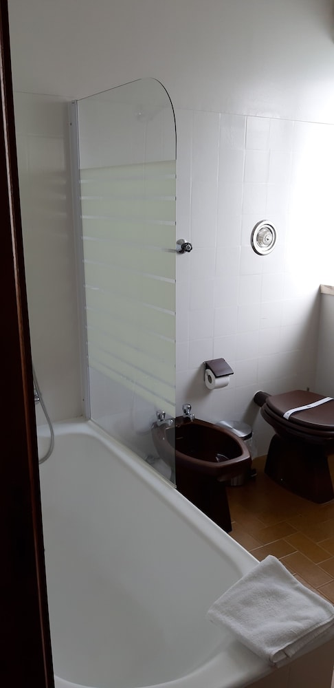 Quadruple Room, Multiple Beds, City View photo 2