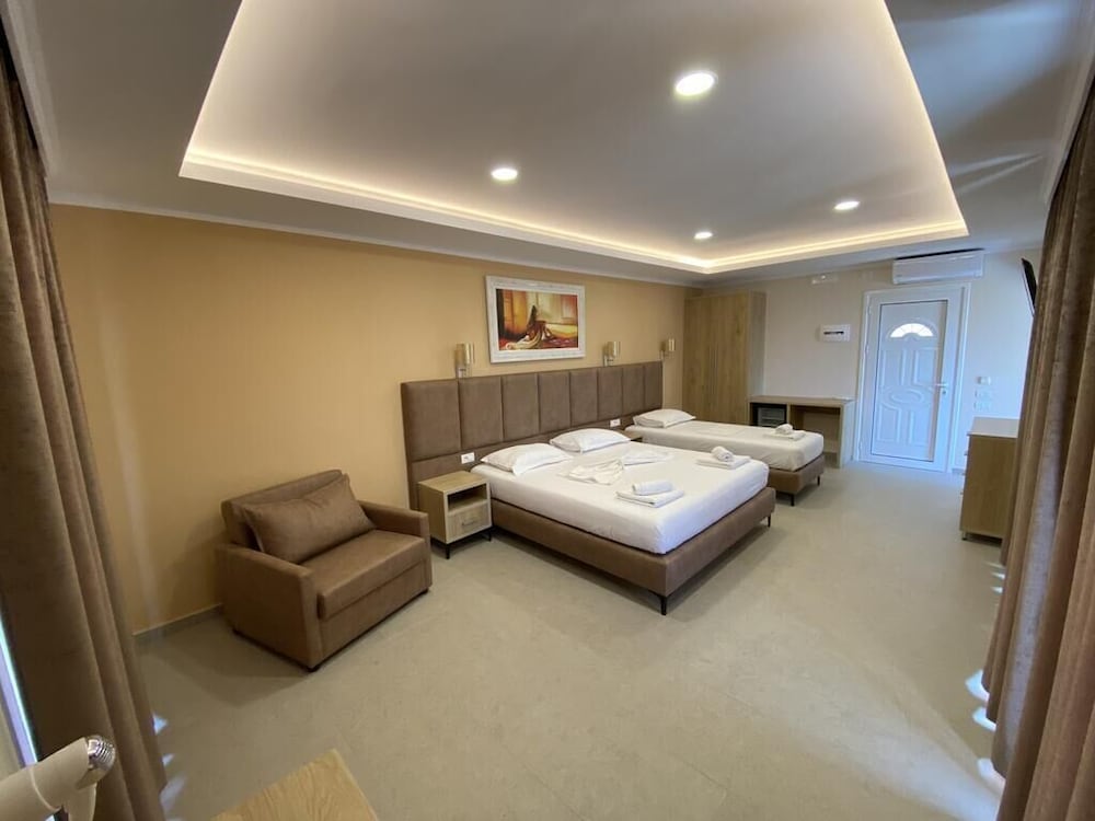 Standard Suite