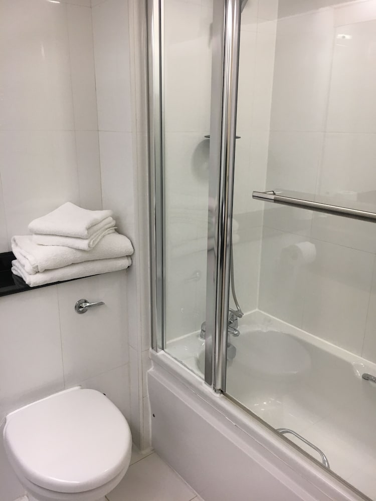 Standard Room, 1 Double Bed, Non Smoking (Canopy Bed) - Photo 3