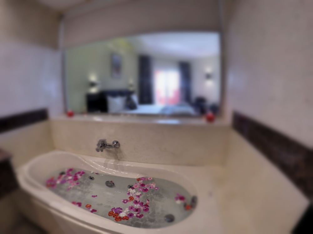 Royal Suite photo 3