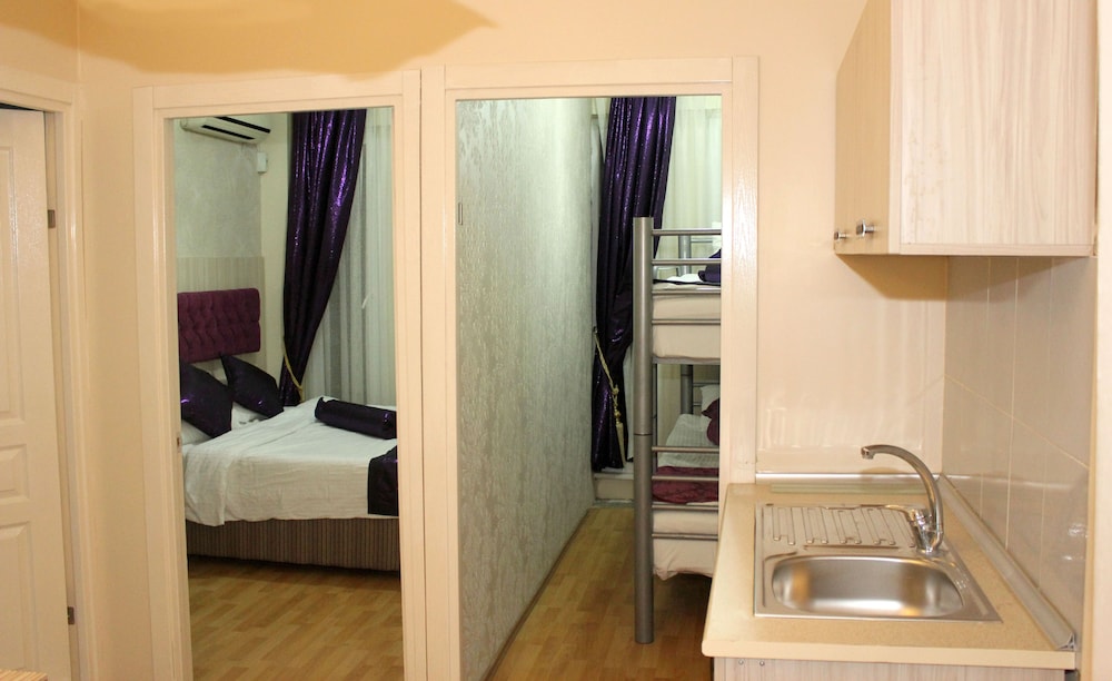 Quadruple Room photo 2