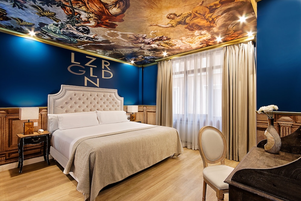 Double Room - Photo 14