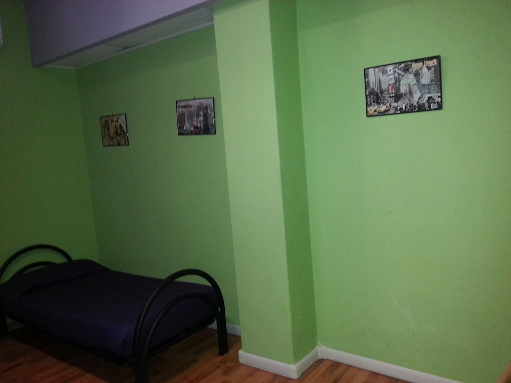 Basic Single Room, Private Bathroom