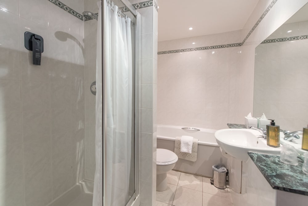 Classic Double Room (1 Adult)