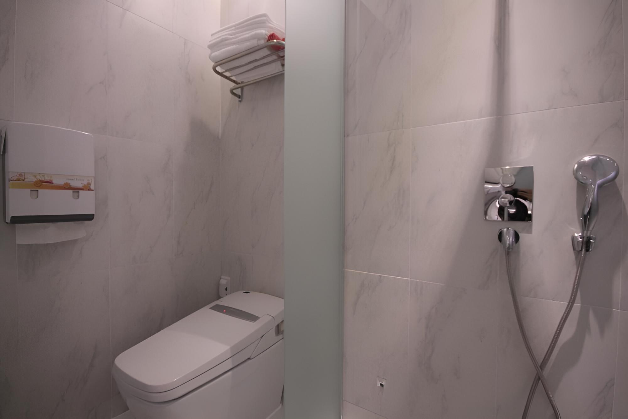 Room (Royal Suite (Terrace 2 PC Karaoke)) photo 3