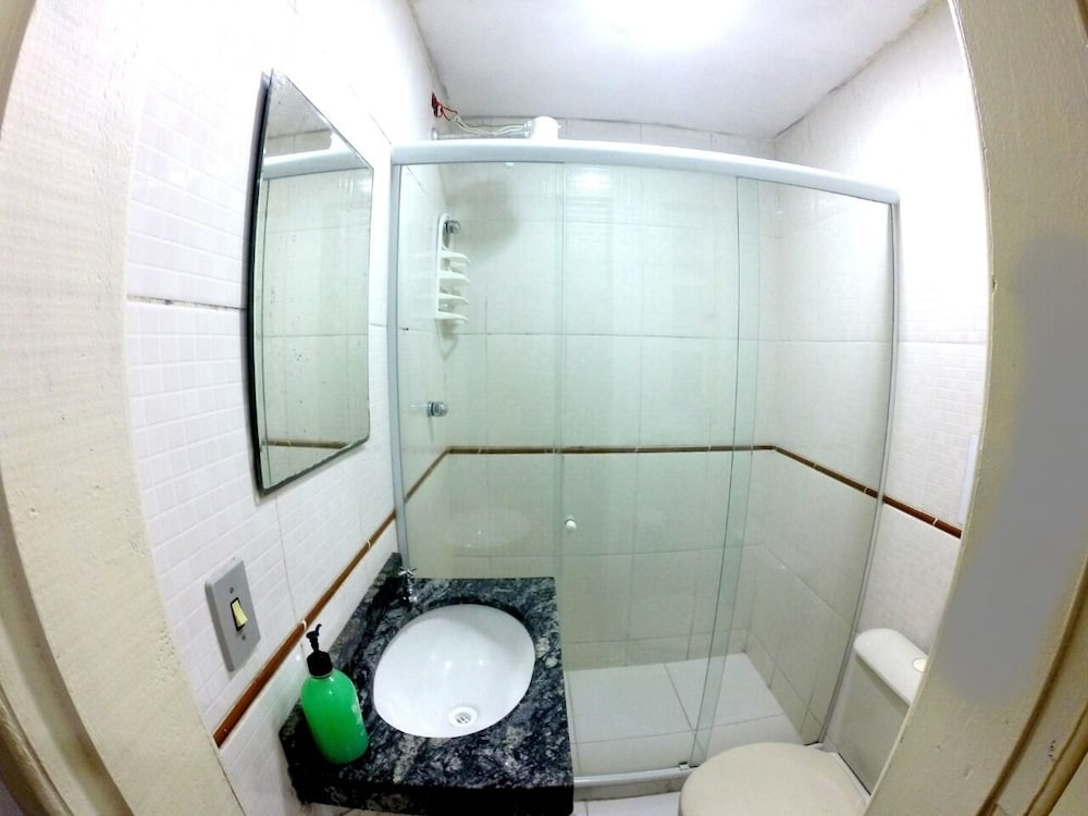 Single Room (203)