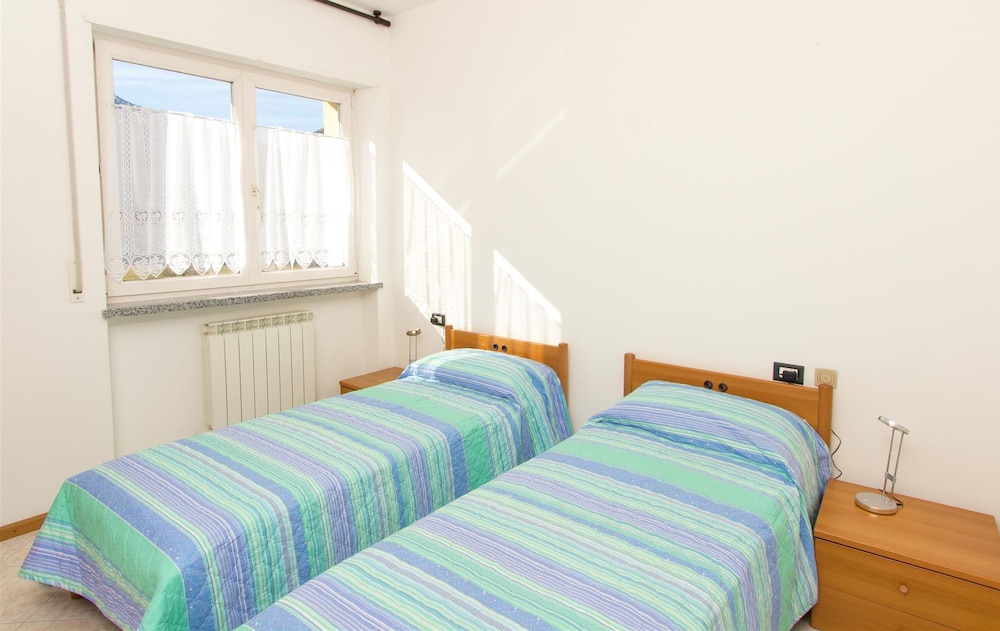Apartment, 2 Bedrooms photo 3