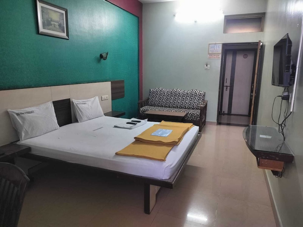 DELUX ROOM Non A/C