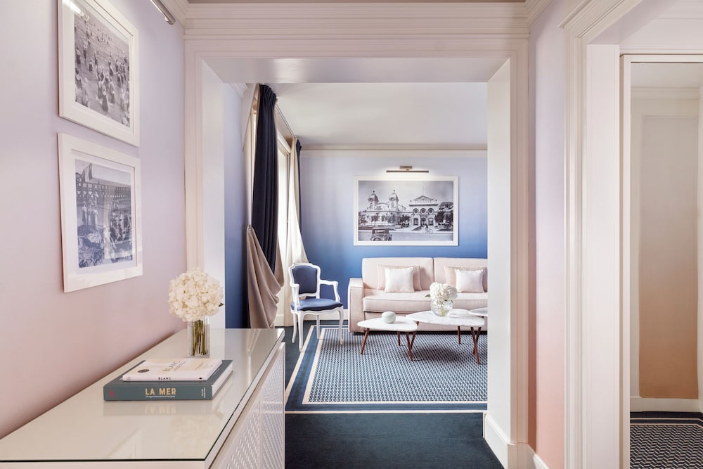 Junior Suite, 1 Double Bed, City View