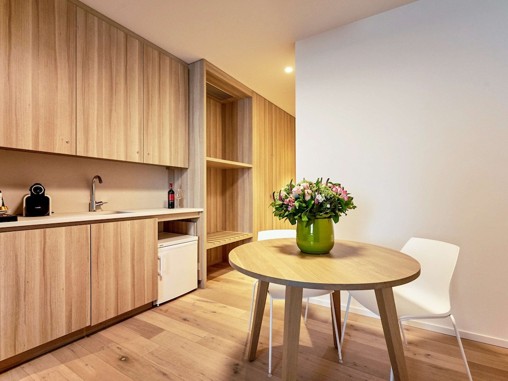 Superior Room, 1 Double Bed (Long Stay) photo 2