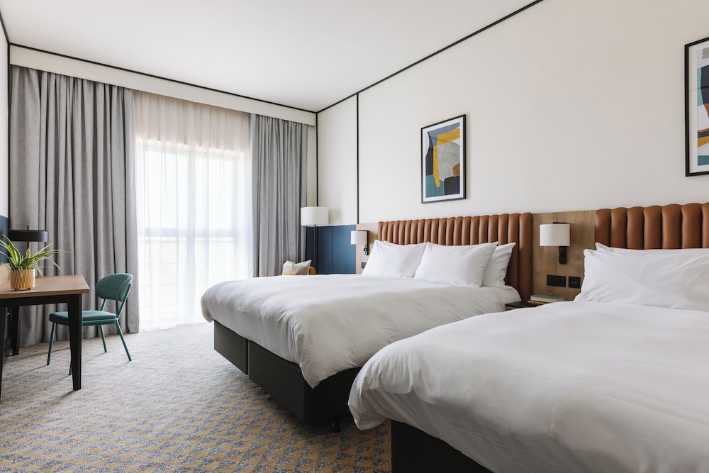 Premium Room, 2 Twin Beds - Photo 30
